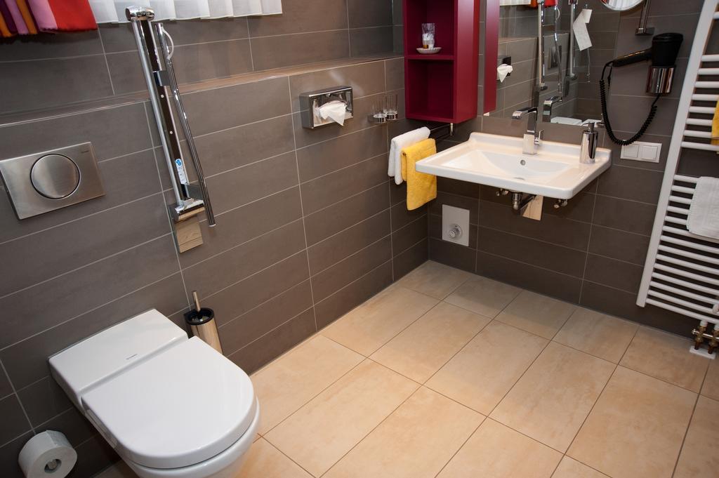 Hotel Am Kloster Wienhausen Екстер'єр фото